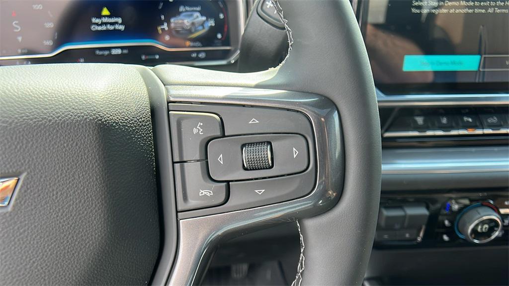 new 2025 Chevrolet Silverado 2500 car, priced at $81,056