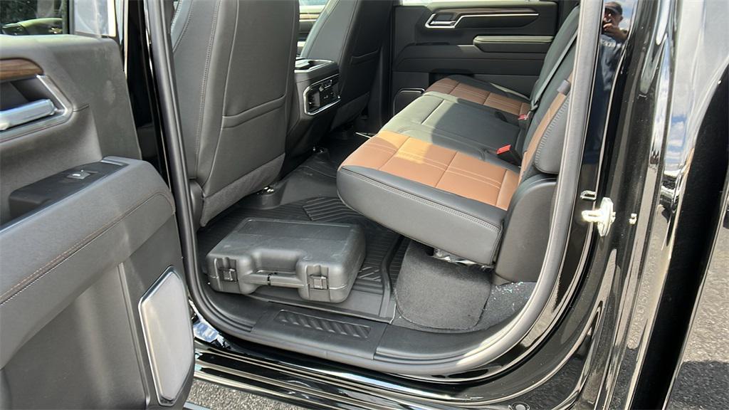 new 2025 Chevrolet Silverado 2500 car, priced at $81,056