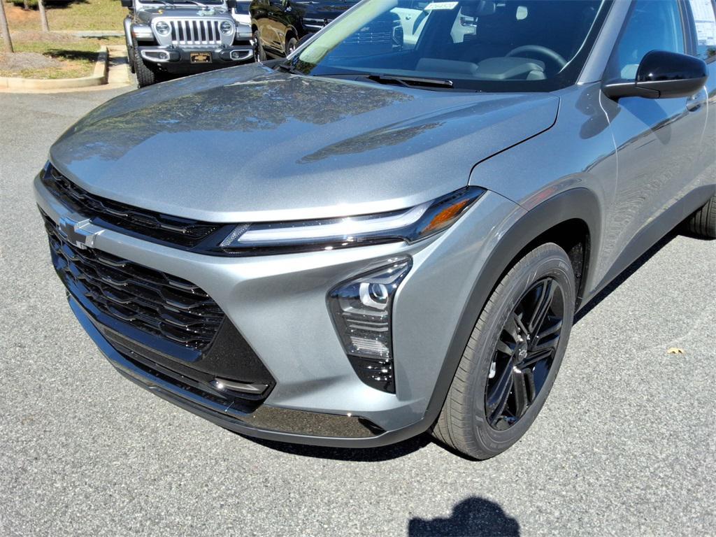 new 2026 Chevrolet Trax car, priced at $28,190