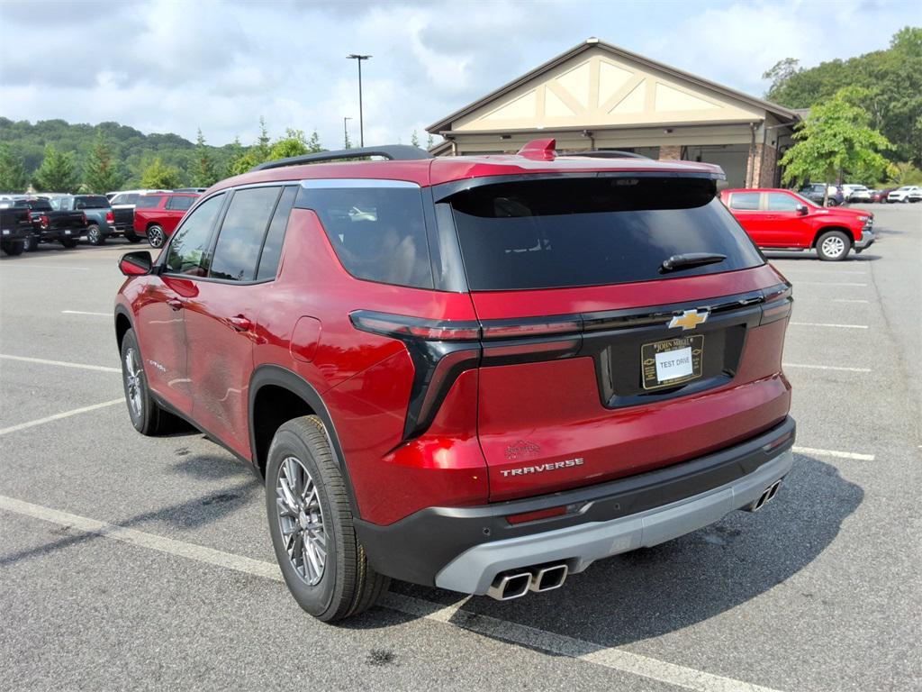 new 2026 Chevrolet Traverse car, priced at $43,021