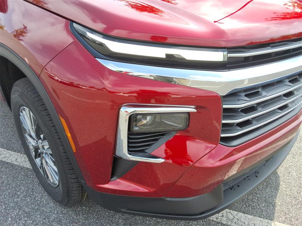 new 2026 Chevrolet Traverse car, priced at $43,021