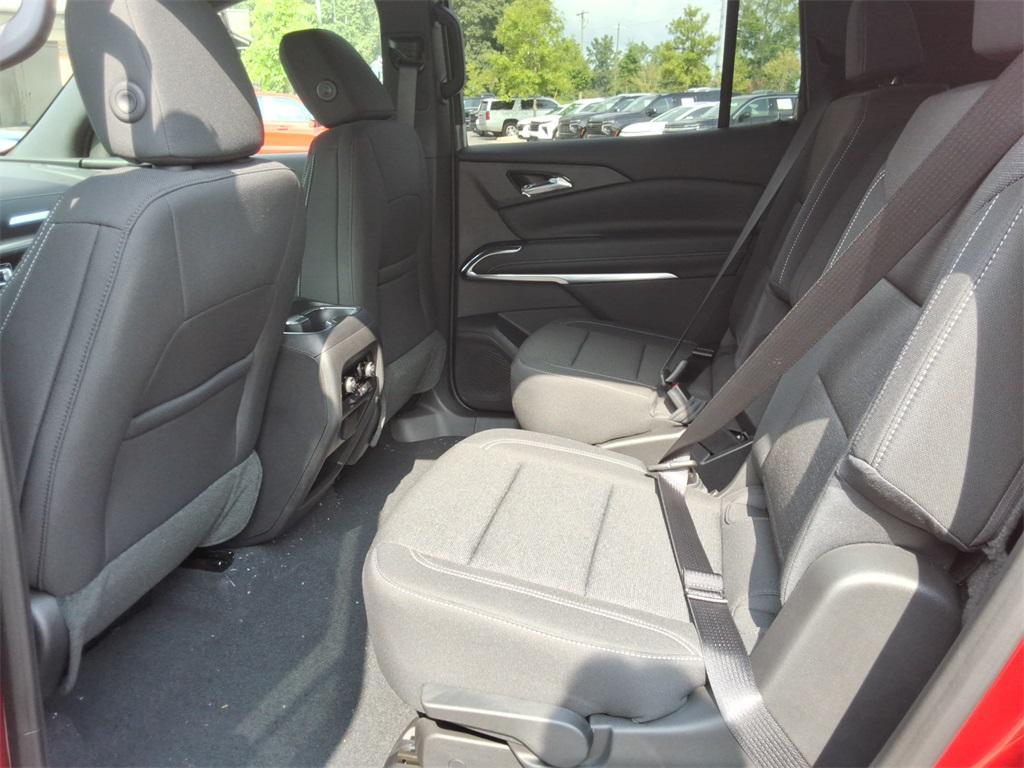 new 2026 Chevrolet Traverse car, priced at $43,021