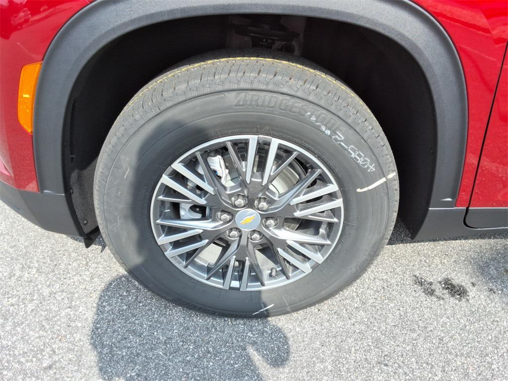 new 2026 Chevrolet Traverse car, priced at $43,021