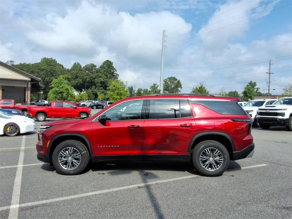 new 2026 Chevrolet Traverse car, priced at $43,021