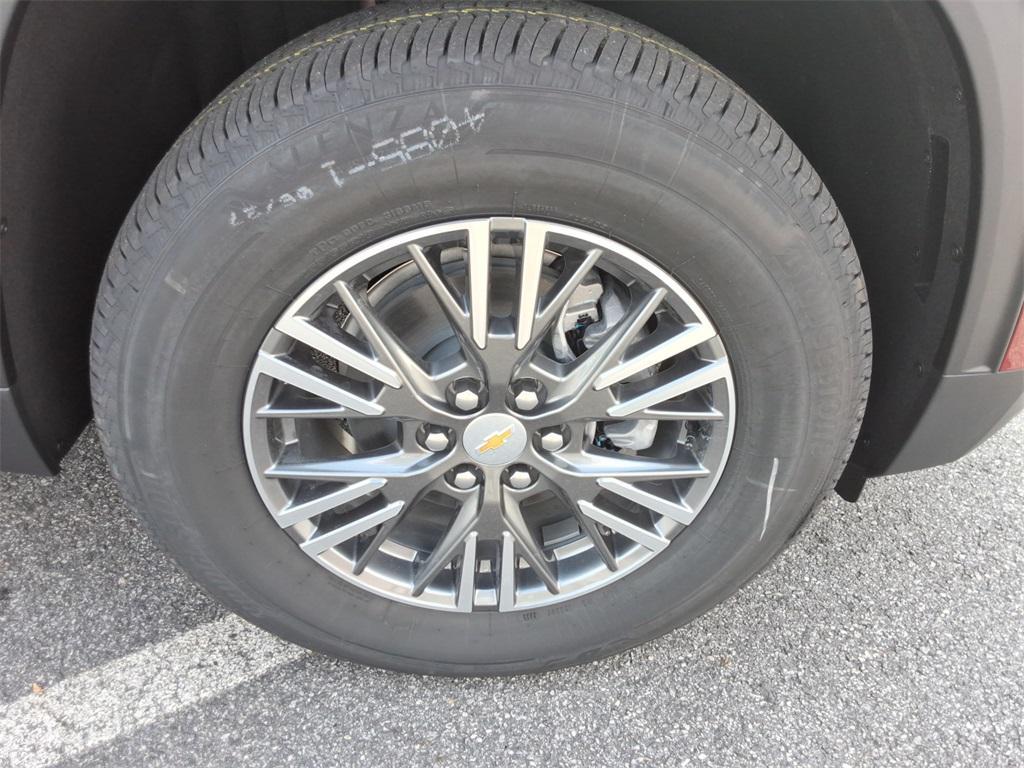 new 2026 Chevrolet Traverse car, priced at $43,021