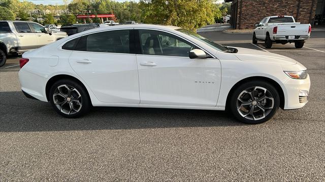 new 2024 Chevrolet Malibu car, priced at $25,445