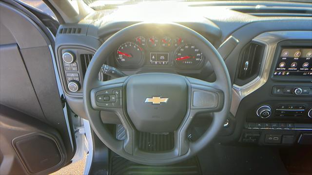 new 2025 Chevrolet Silverado 1500 car, priced at $43,198