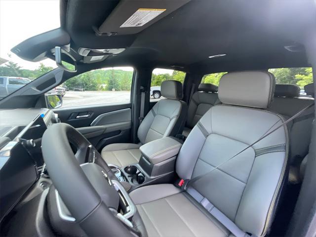 new 2025 Chevrolet Colorado car, priced at $51,330