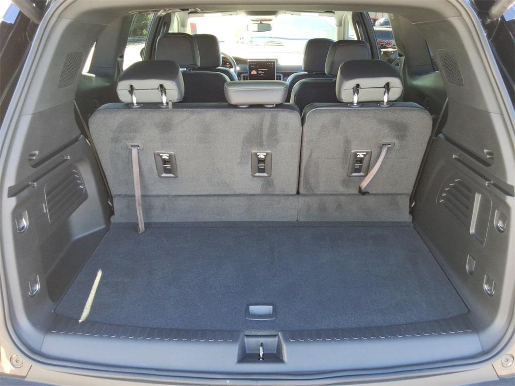 used 2025 GMC Acadia car, priced at $47,758