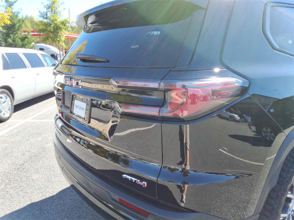 used 2025 GMC Acadia car, priced at $47,758