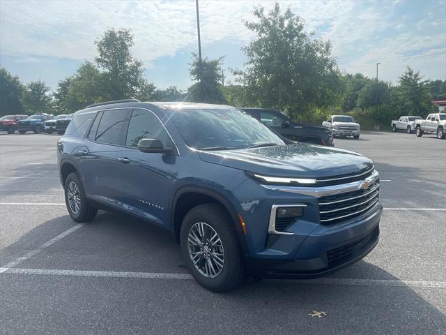 new 2025 Chevrolet Traverse car, priced at $40,933
