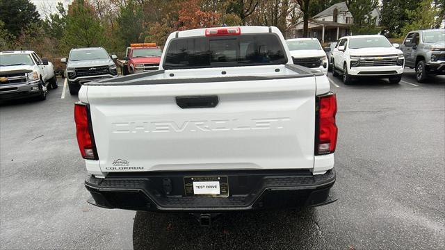 new 2024 Chevrolet Colorado car, priced at $45,428