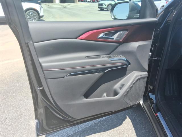 new 2025 Chevrolet Traverse car, priced at $48,276