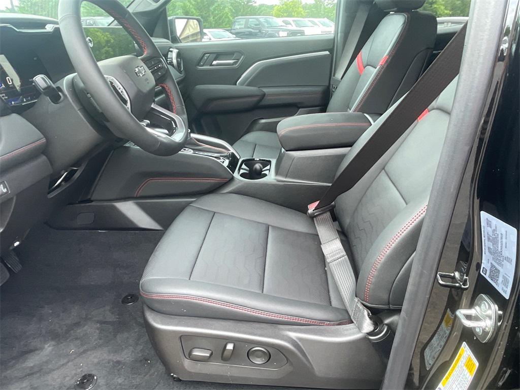 new 2025 Chevrolet Colorado car, priced at $45,985