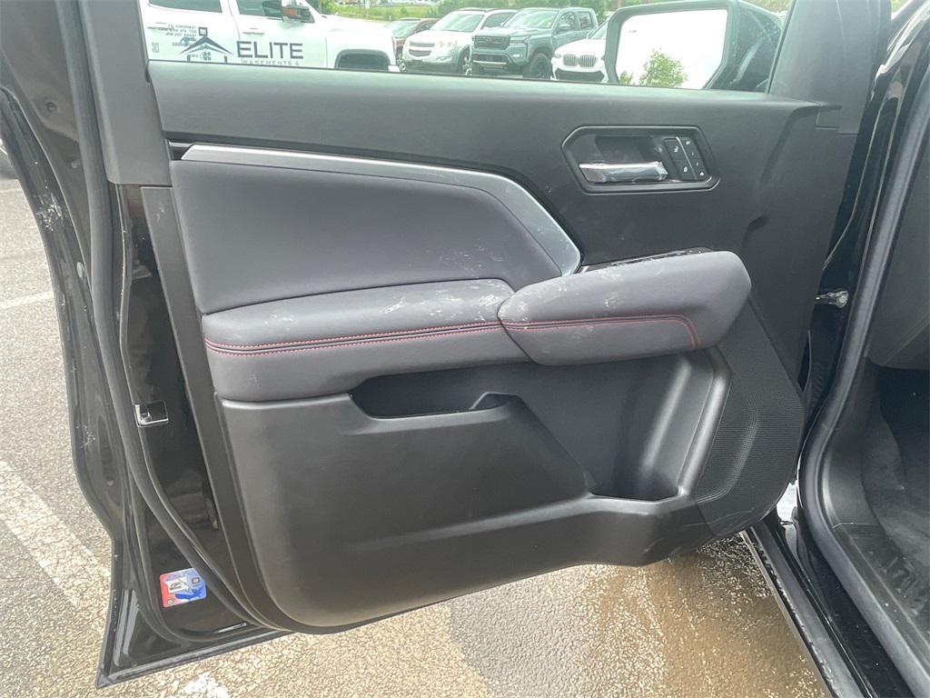 new 2025 Chevrolet Colorado car, priced at $45,985