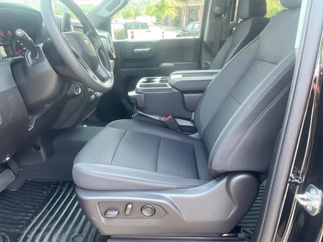 new 2025 Chevrolet Silverado 1500 car, priced at $41,719