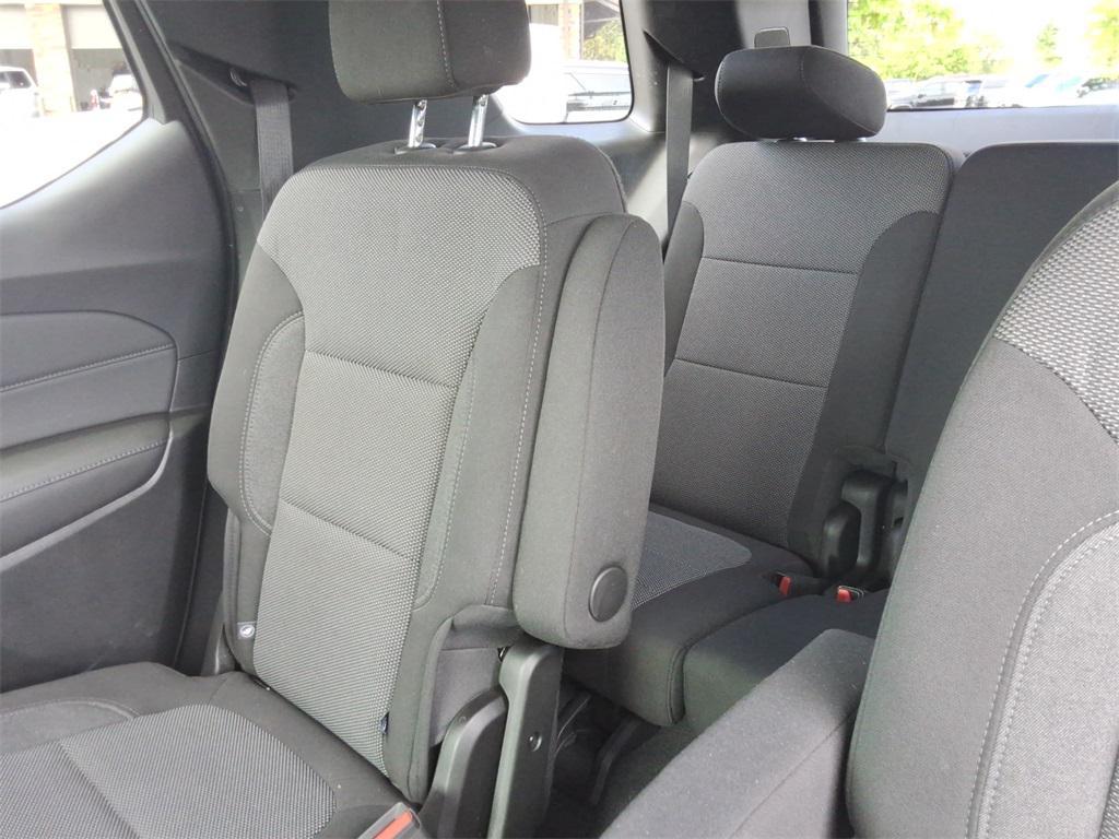 used 2023 Chevrolet Traverse car, priced at $29,997