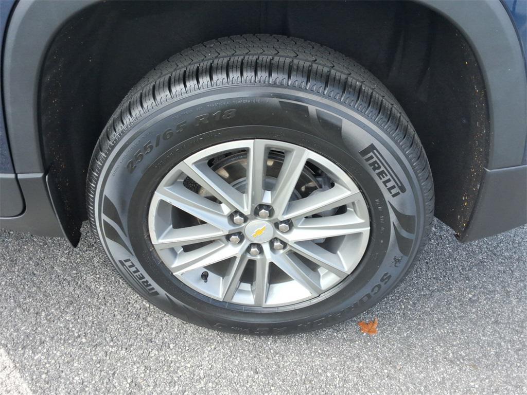 used 2023 Chevrolet Traverse car, priced at $29,997