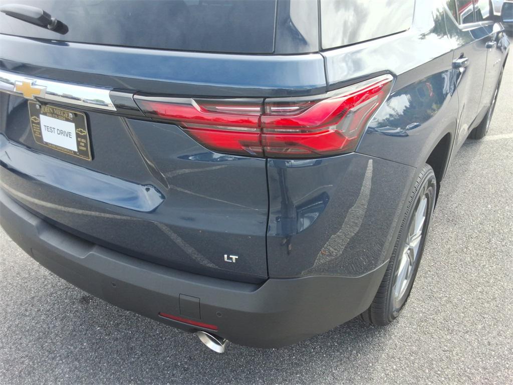 used 2023 Chevrolet Traverse car, priced at $29,997