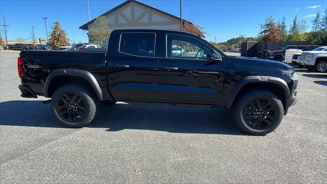 new 2024 Chevrolet Colorado car, priced at $40,206