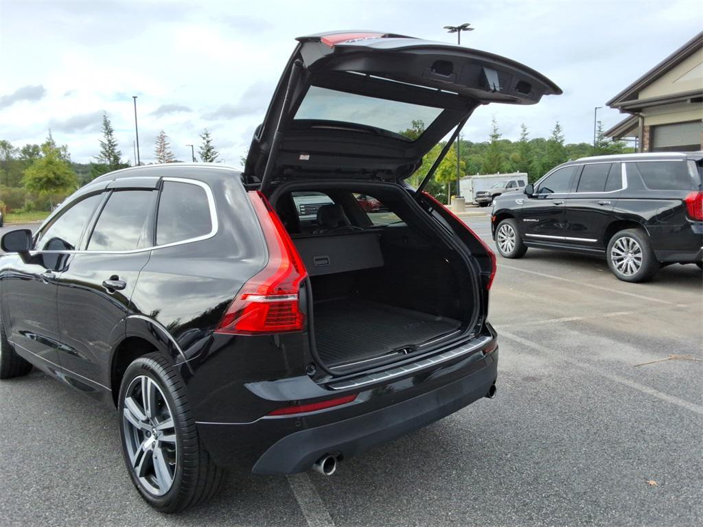 used 2020 Volvo XC60 car, priced at $19,995