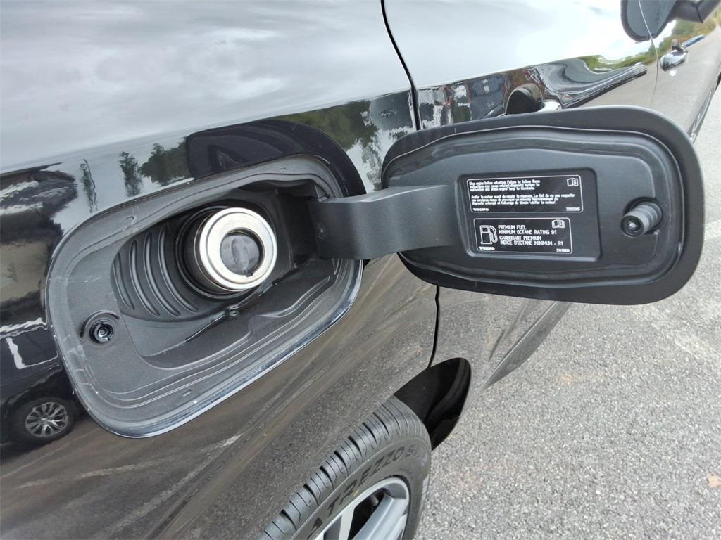 used 2020 Volvo XC60 car, priced at $19,995