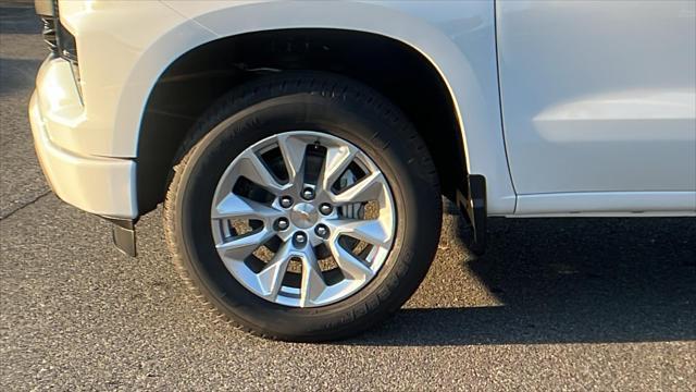 new 2025 Chevrolet Silverado 1500 car, priced at $43,198