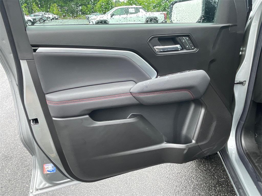 new 2025 Chevrolet Colorado car, priced at $46,208