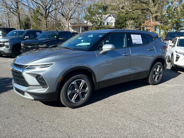 new 2025 Chevrolet Blazer car, priced at $37,485