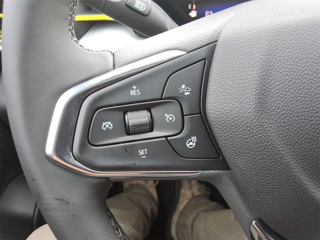 new 2025 Chevrolet Trax car, priced at $24,985