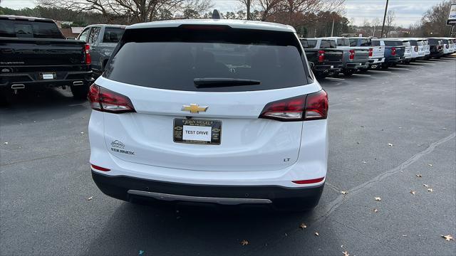 new 2024 Chevrolet Equinox car, priced at $25,768