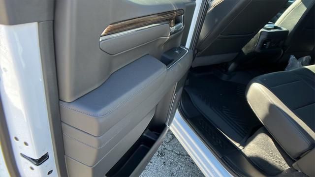 new 2025 Chevrolet Silverado 1500 car, priced at $57,400