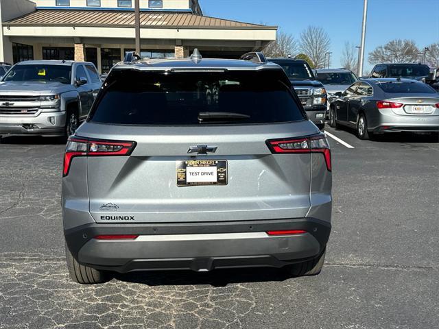 new 2025 Chevrolet Equinox car, priced at $28,467
