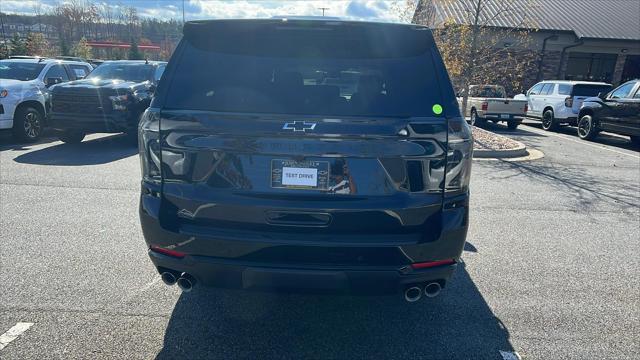 new 2025 Chevrolet Suburban car, priced at $77,625