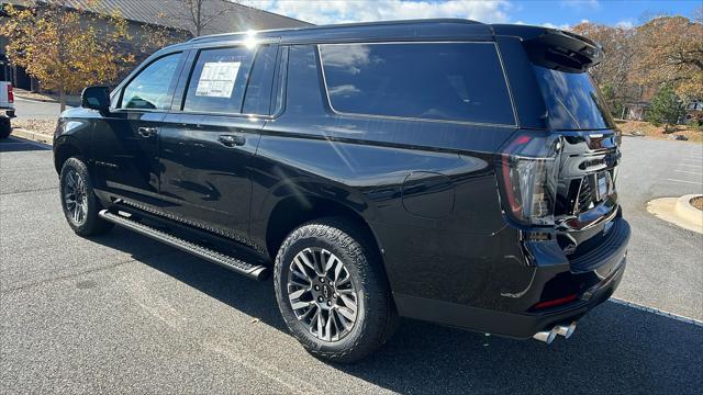 new 2025 Chevrolet Suburban car, priced at $77,625