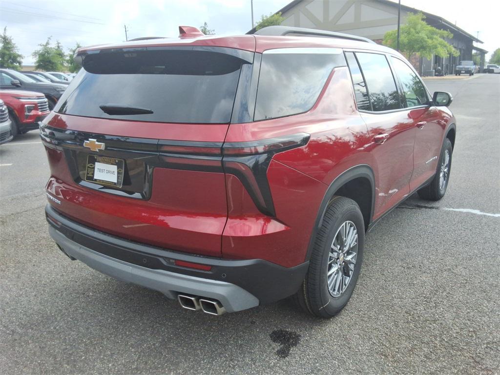 new 2026 Chevrolet Traverse car, priced at $43,021