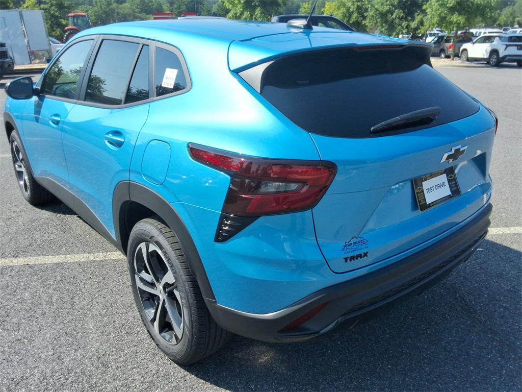 new 2025 Chevrolet Trax car, priced at $24,185