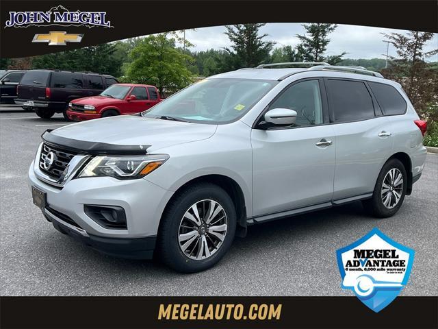 used 2017 Nissan Pathfinder car, priced at $13,594