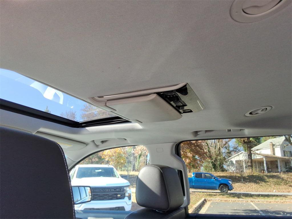 used 2016 Chevrolet Suburban car, priced at $17,182