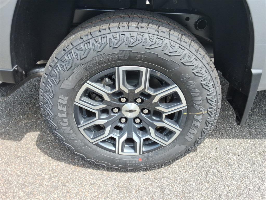 new 2026 Chevrolet Colorado car, priced at $47,537