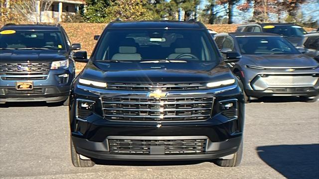 new 2025 Chevrolet Traverse car, priced at $41,995