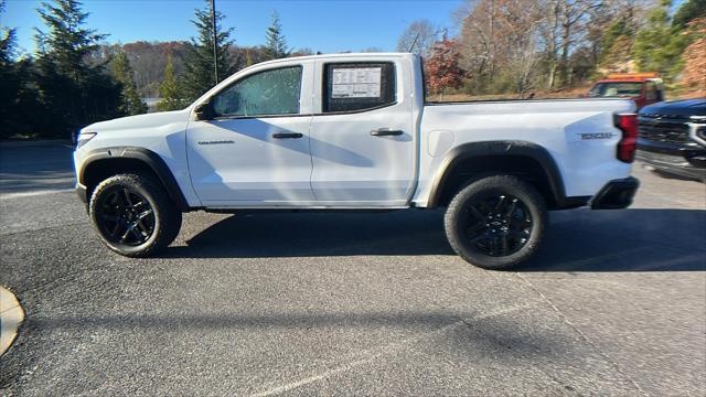 new 2024 Chevrolet Colorado car, priced at $38,881