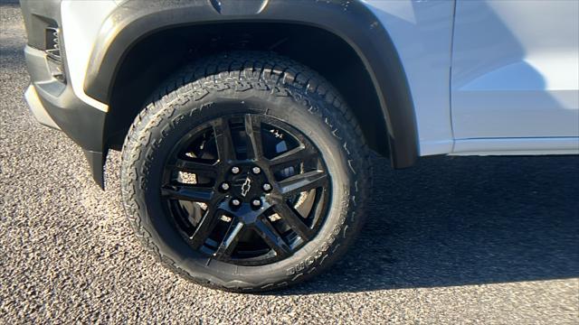 new 2024 Chevrolet Colorado car, priced at $38,881