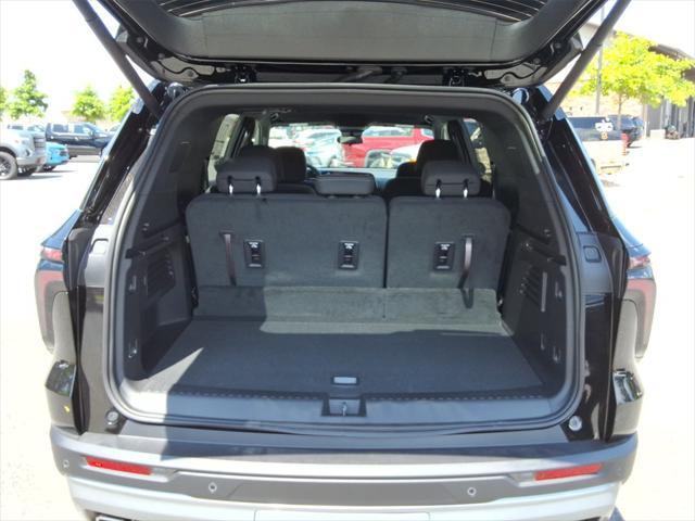 new 2025 Chevrolet Traverse car, priced at $40,934