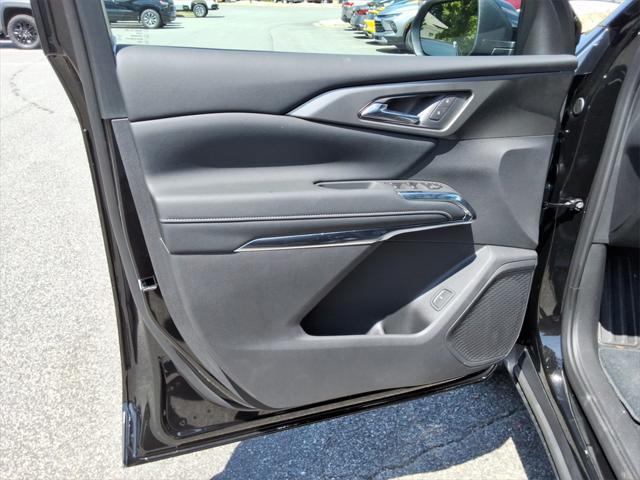 new 2025 Chevrolet Traverse car, priced at $40,934