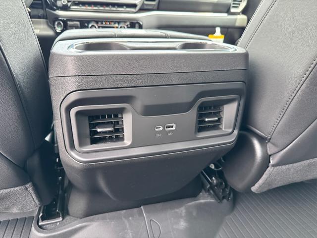new 2025 Chevrolet Silverado 1500 car, priced at $60,389