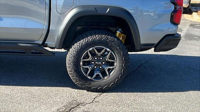 new 2025 Chevrolet Colorado car, priced at $50,179