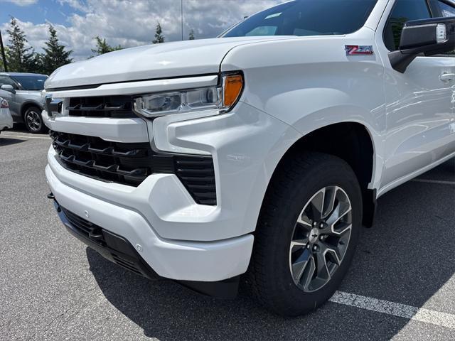 new 2025 Chevrolet Silverado 1500 car, priced at $54,214