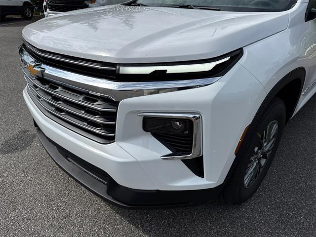new 2025 Chevrolet Traverse car, priced at $40,933