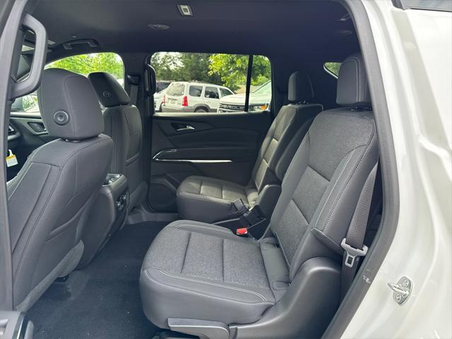 new 2025 Chevrolet Traverse car, priced at $40,933